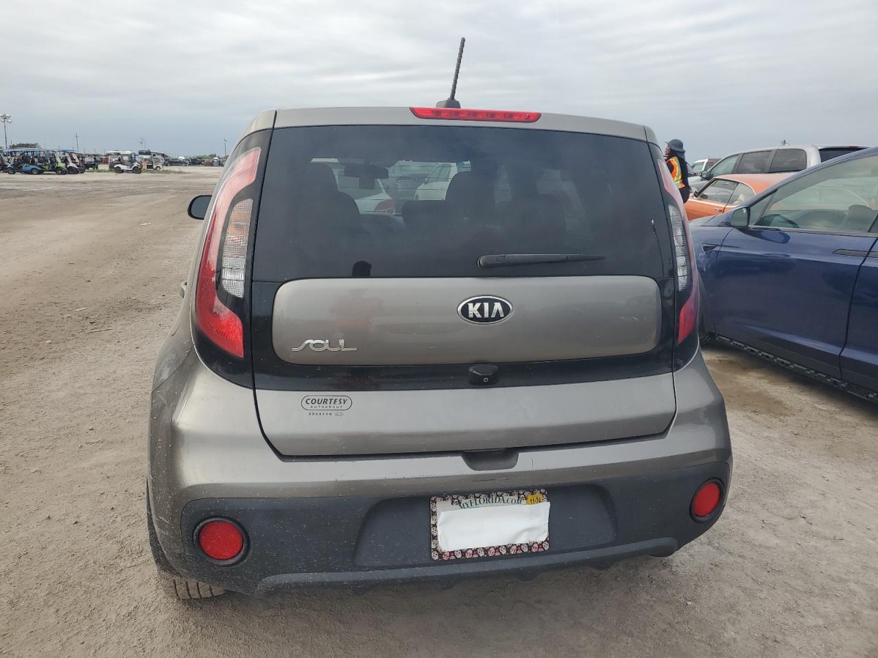 2018 Kia Soul VIN: KNDJN2A23J7518243 Lot: 76832614