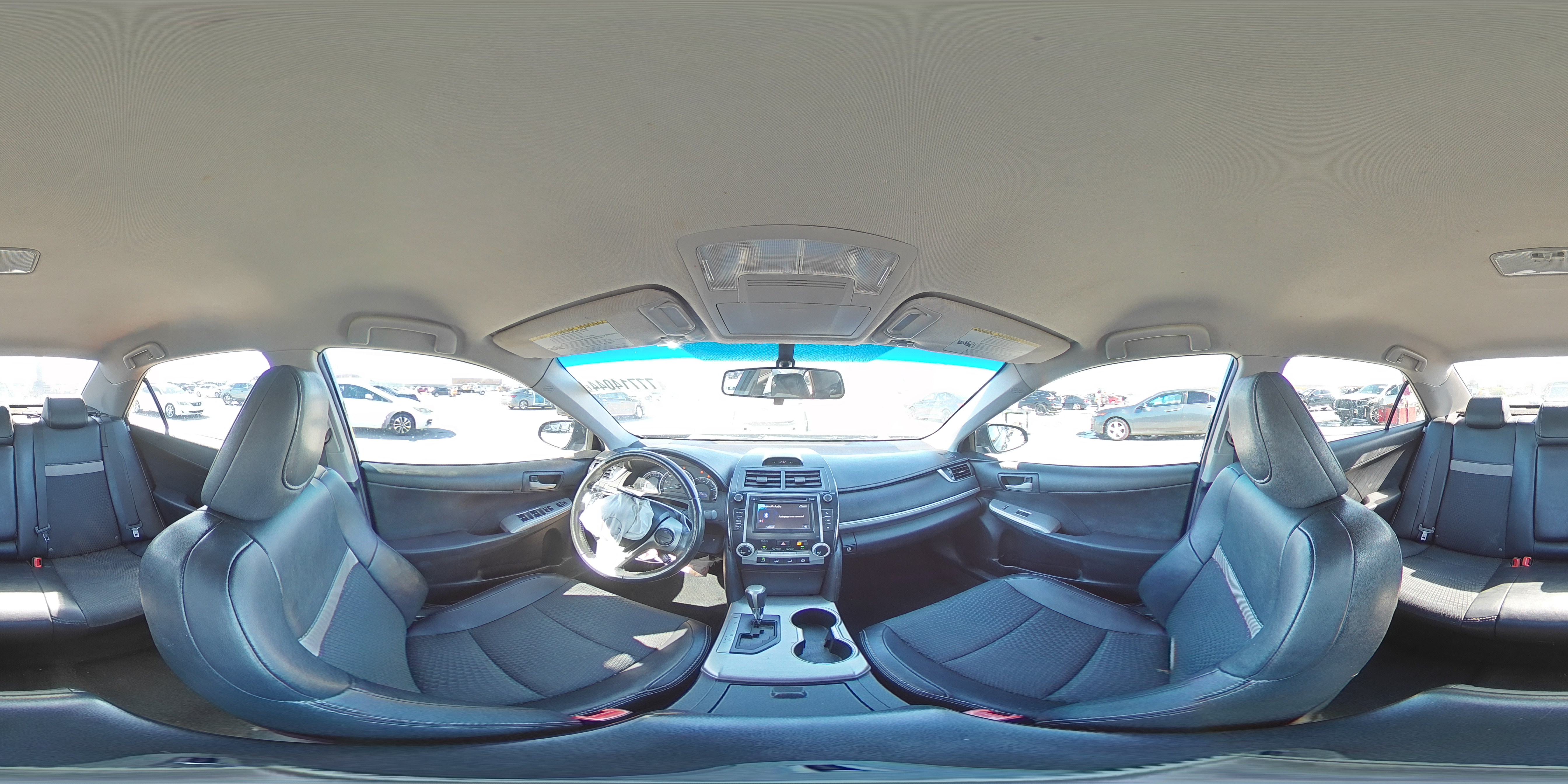 2012 Toyota Camry - Image 14