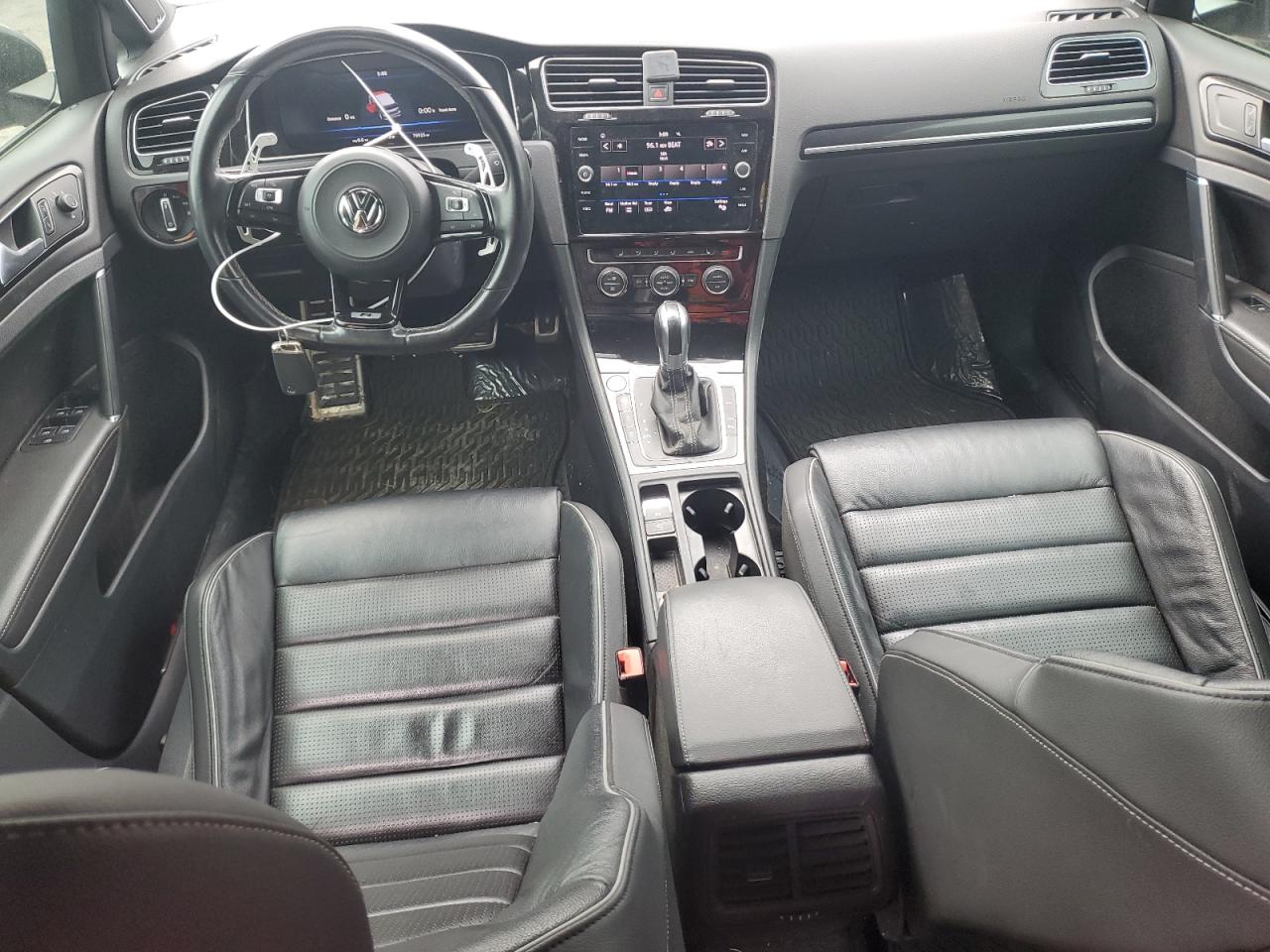 2018 Volkswagen Golf - Image 8