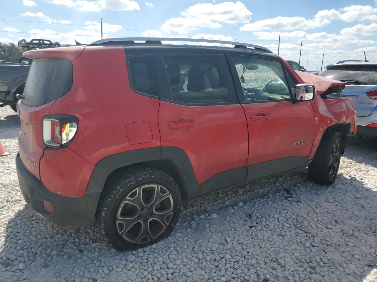 VIN ZACCJBDT8FPC34173 2015 JEEP RENEGADE no.3