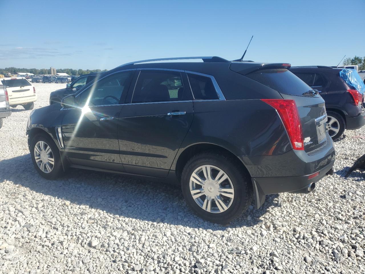 2014 Cadillac SRX - Image 2