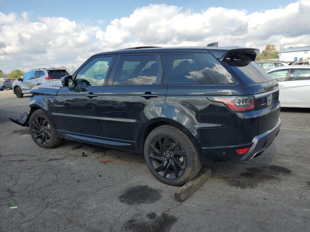 2019 Land Rover Range Rover - Image 2
