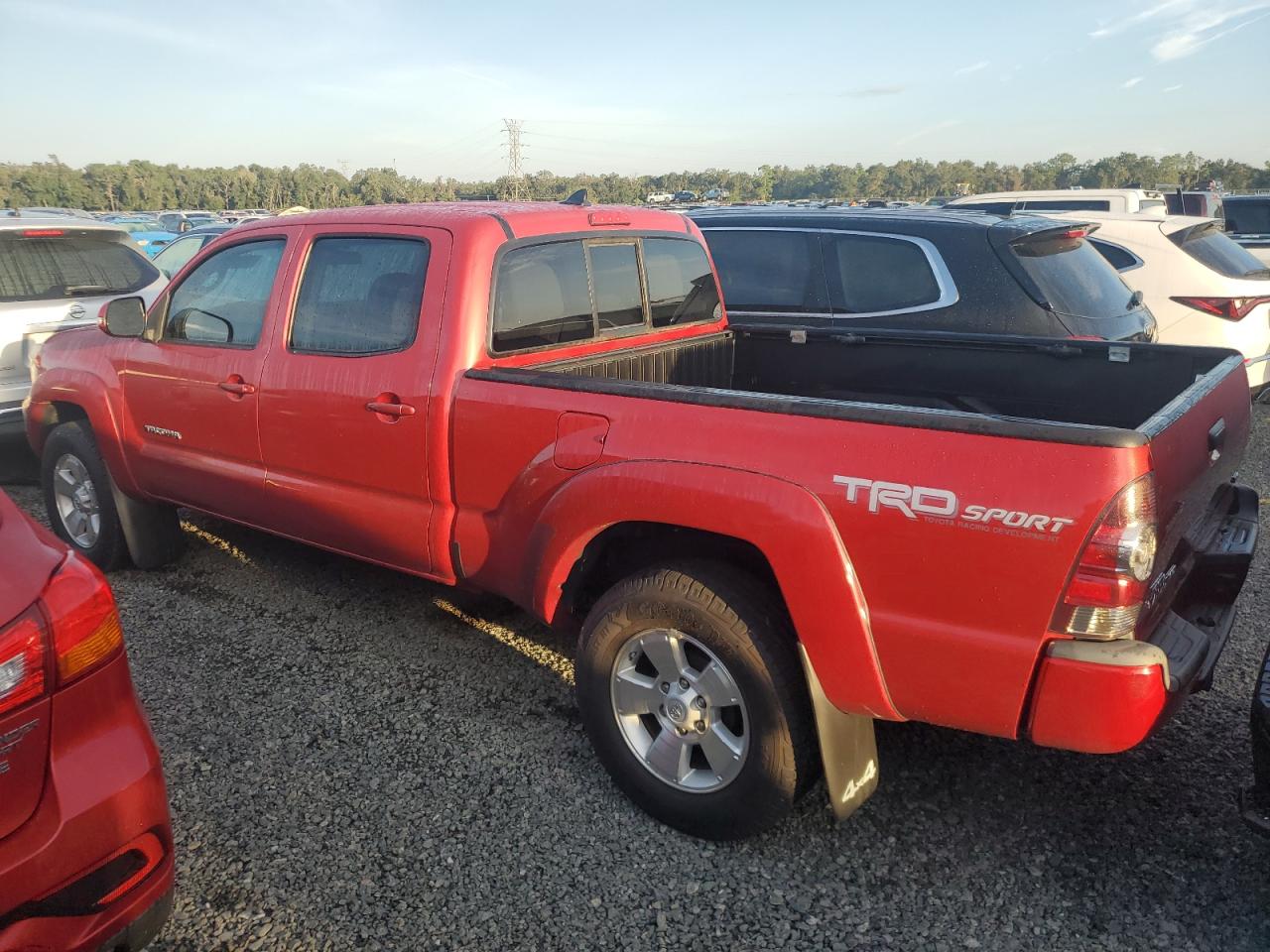 2015 Toyota Tacoma - Image 2