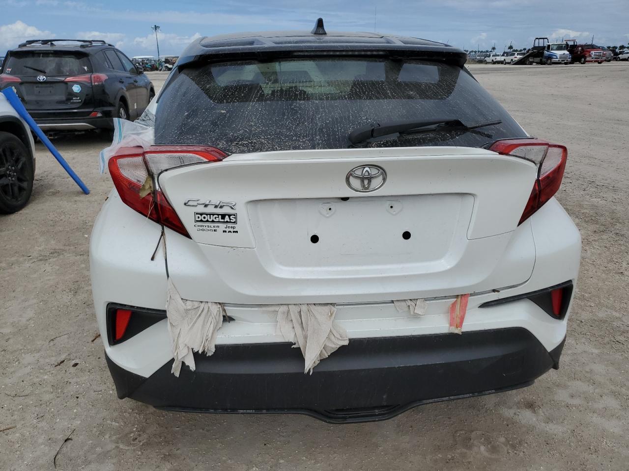 NMTKHMBX9LR109866 2020 Toyota C-Hr Xle