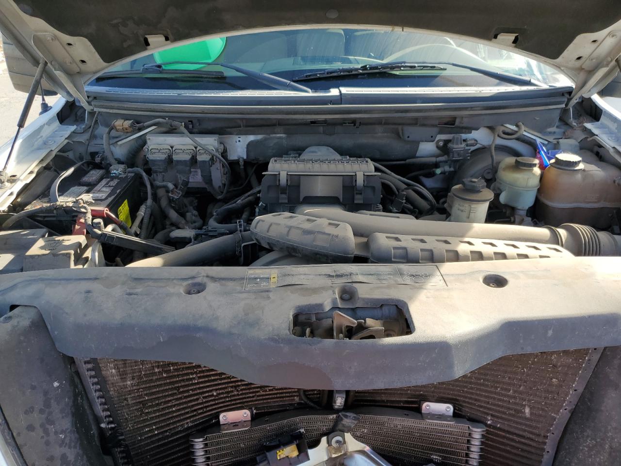2004 Ford F-150 - Image 12