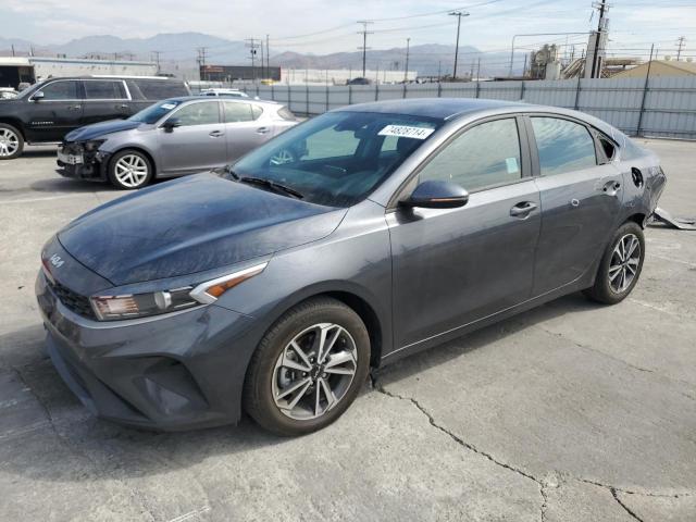 3KPF24AD1PE528886 Kia Forte LX