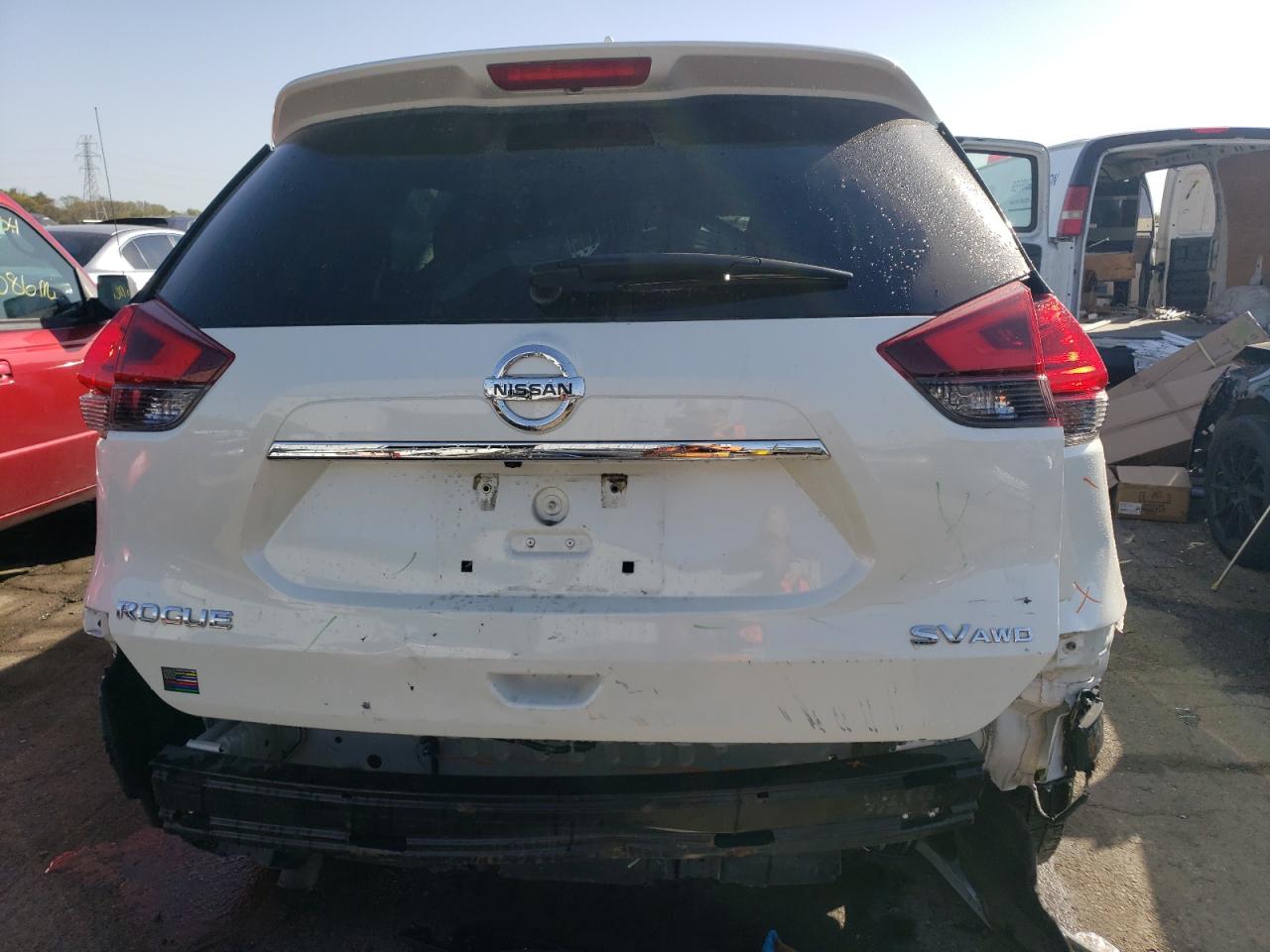 5N1AT2MV5HC826152 2017 Nissan Rogue Sv