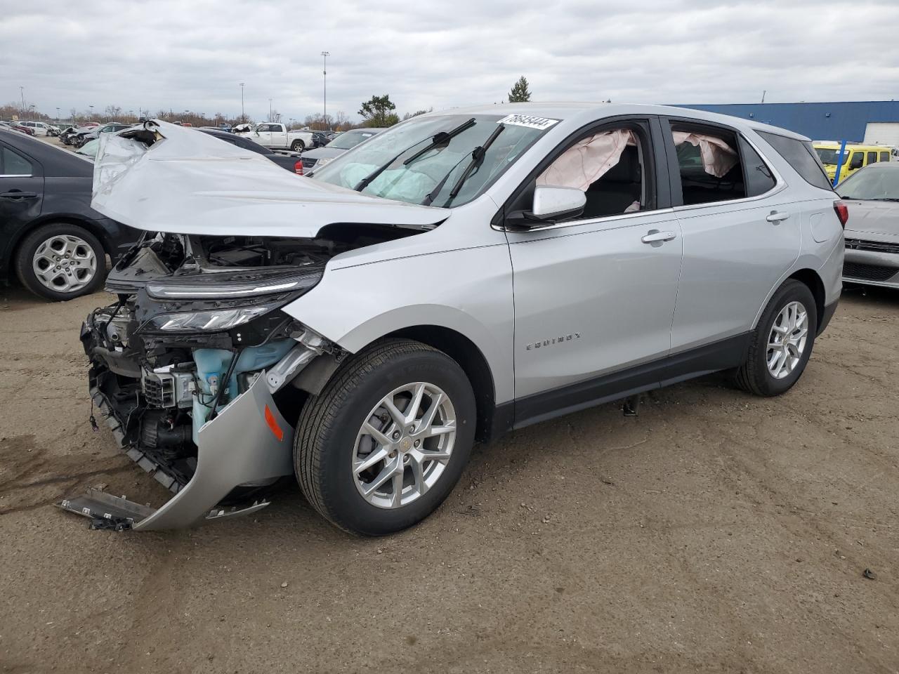 2022 Chevrolet Equinox - Image 1