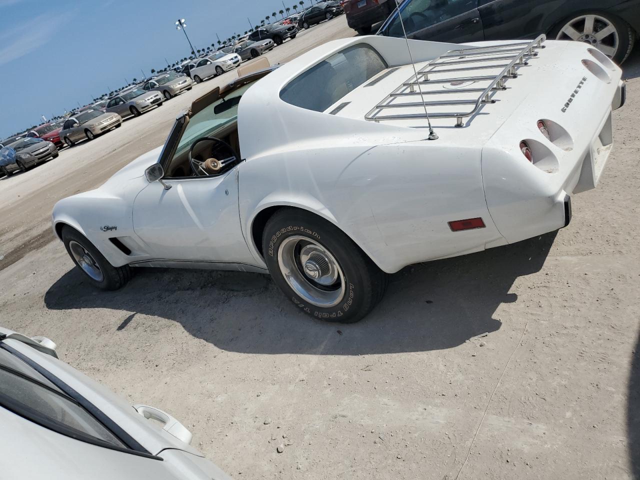 1975 Chevrolet Stingray VIN: 1Z37J5S415144 Lot: 75243094