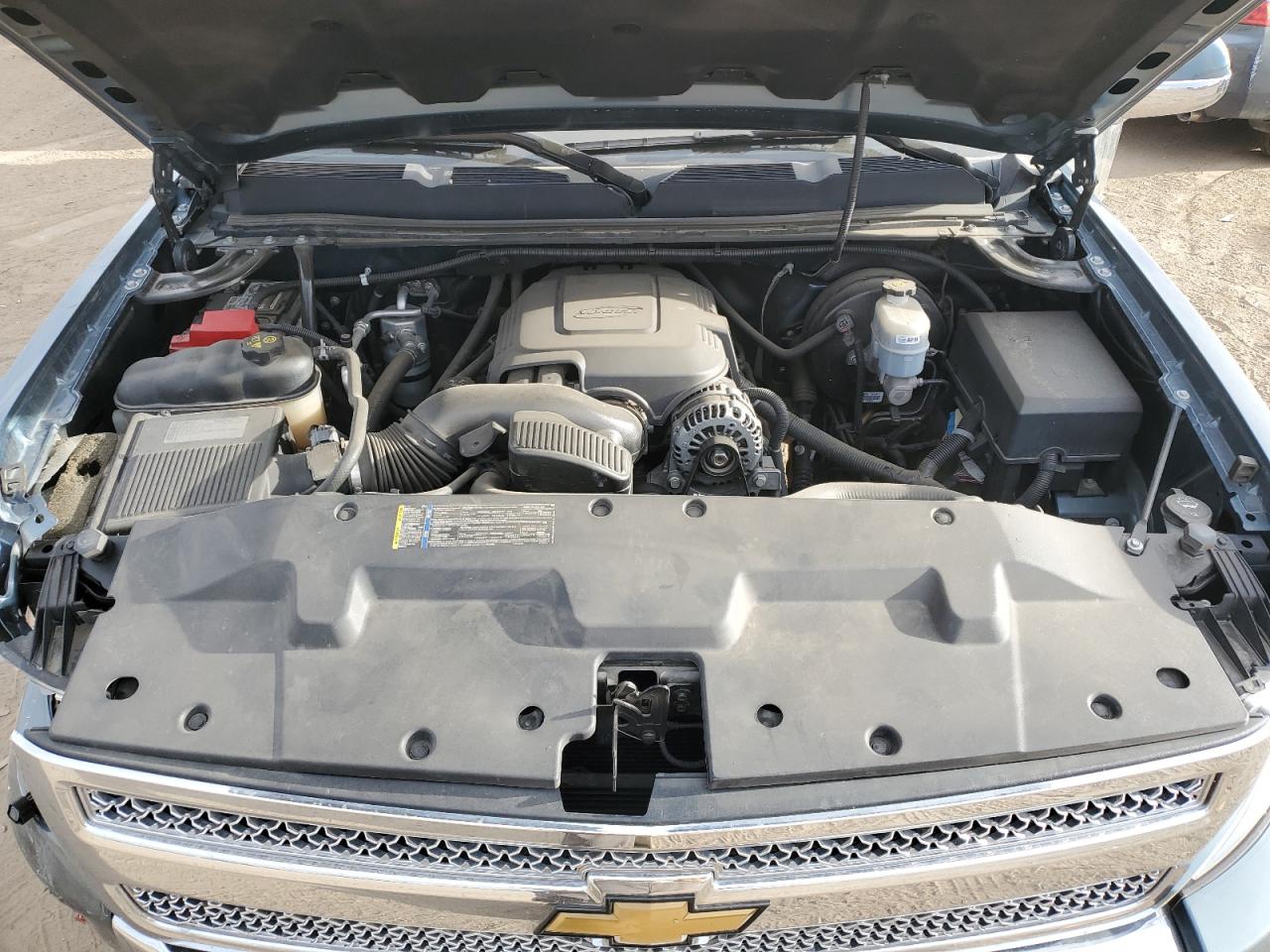 1GCNKSE07BZ203051 2011 Chevrolet Silverado K1500 Lt