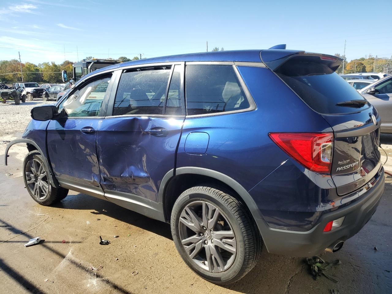 2019 Honda Passport - Image 2