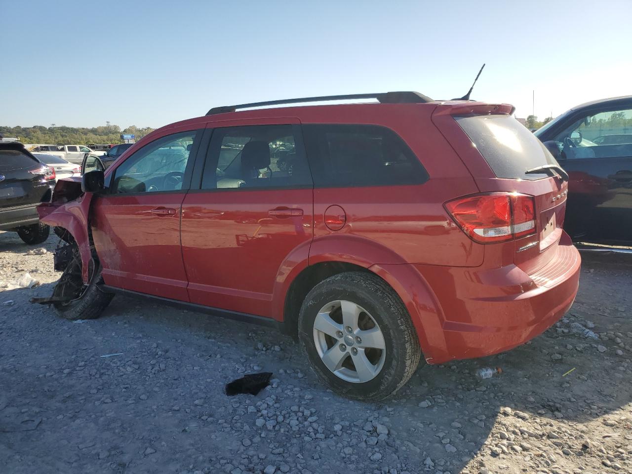 2015 Dodge Journey - Image 2