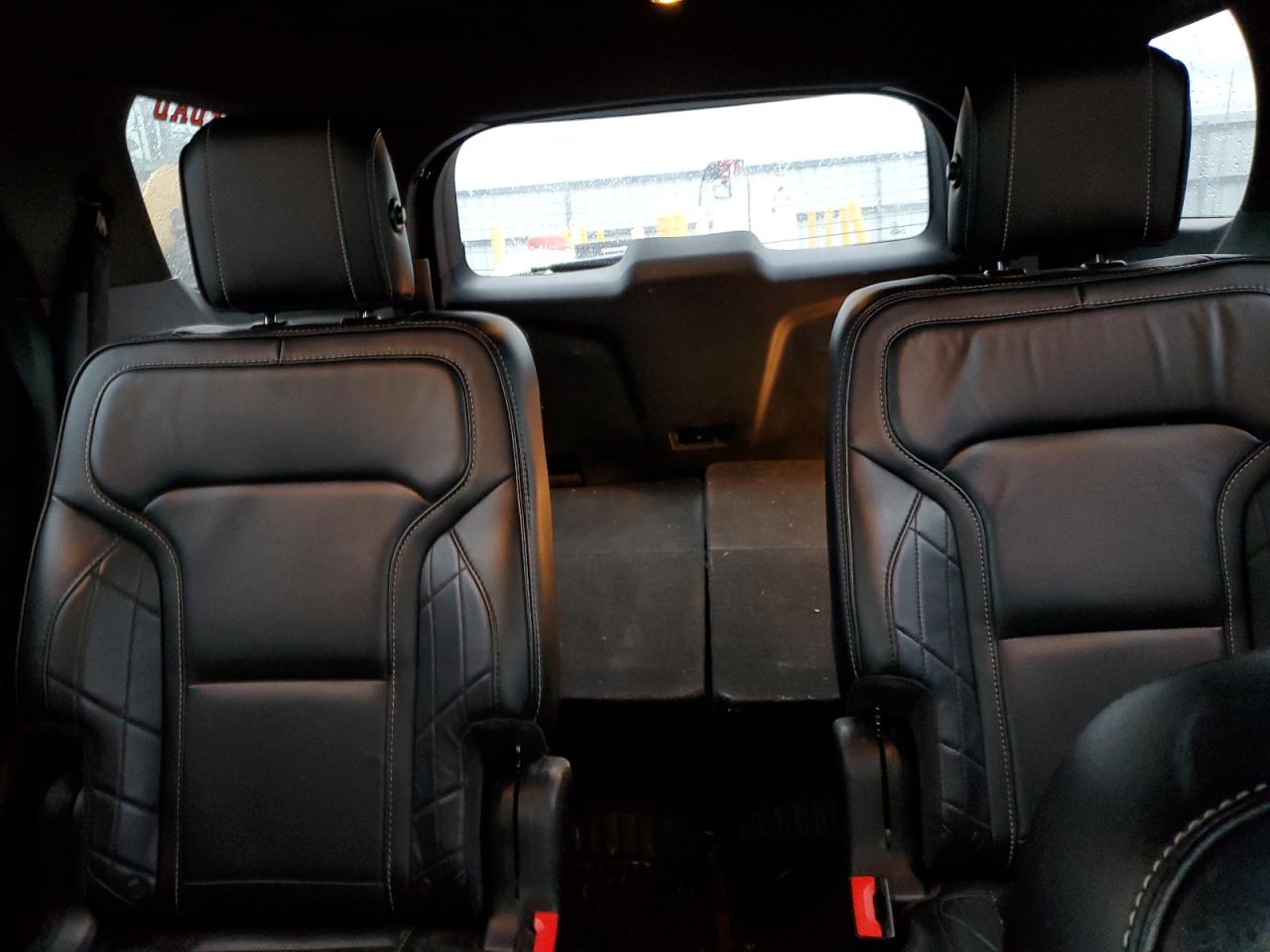 2018 Ford Explorer - Image 10