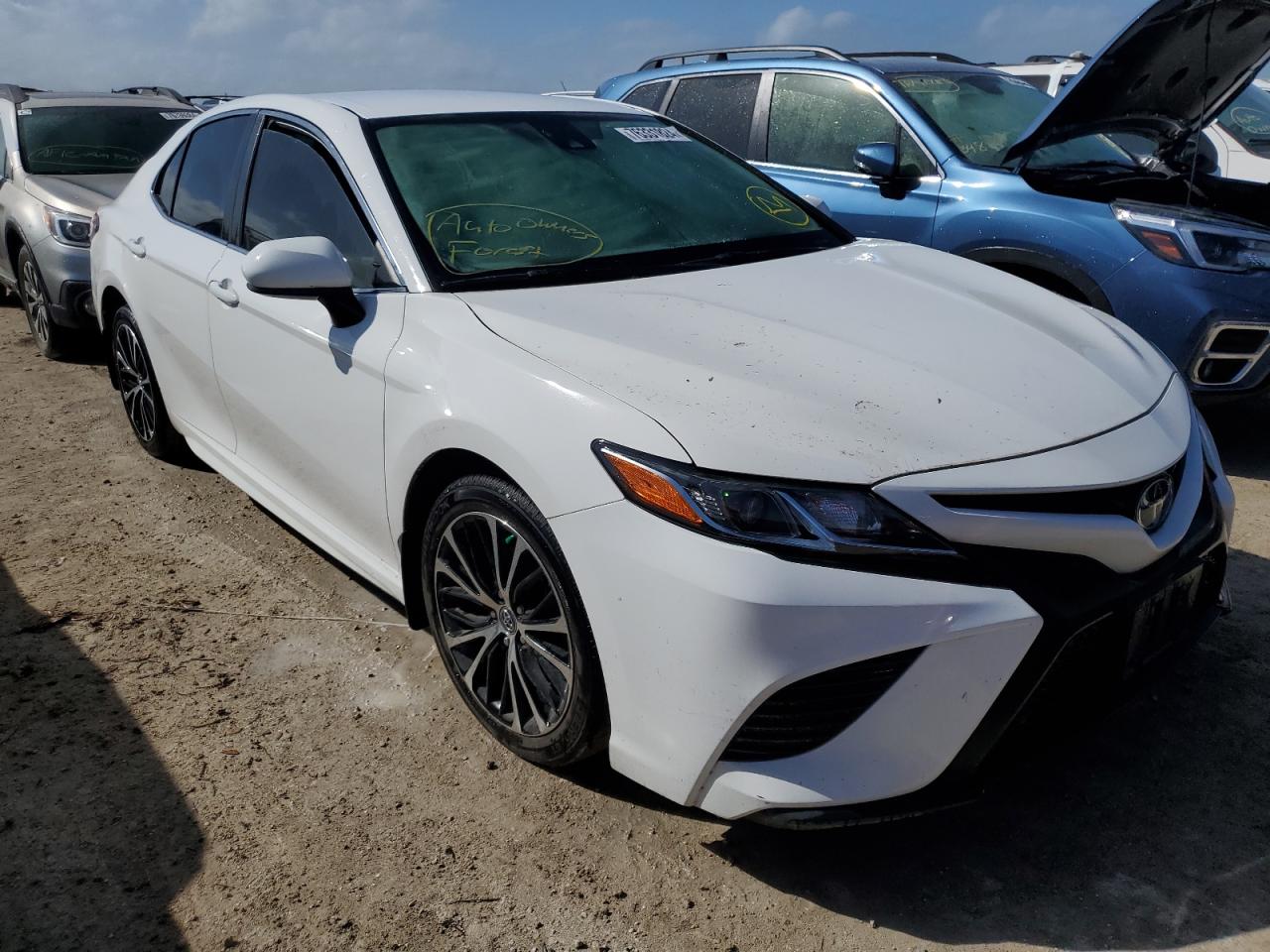 2019 Toyota Camry - Image 4