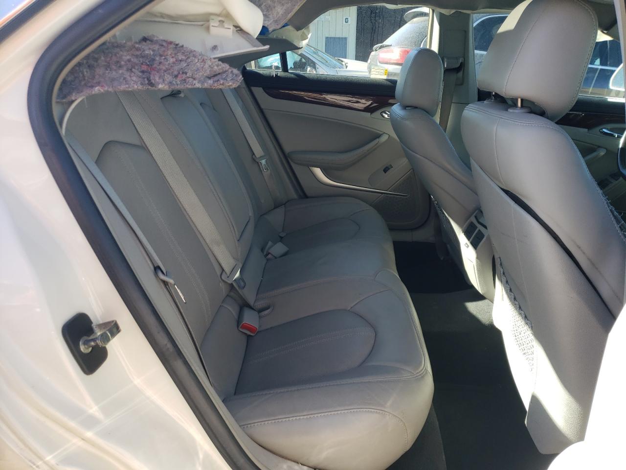 2009 Cadillac CTS - Image 10