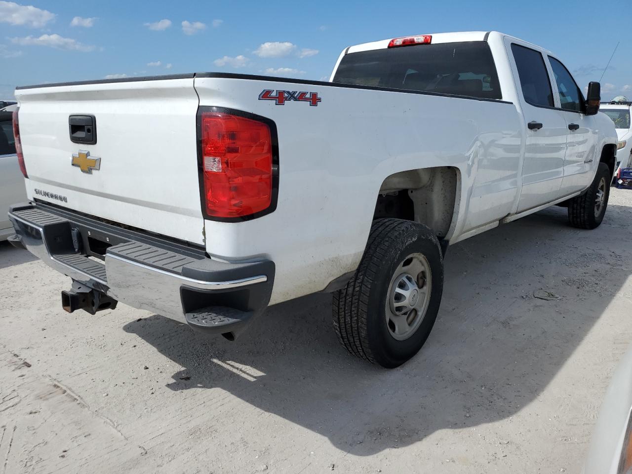 2016 Chevrolet Silverado - Image 3