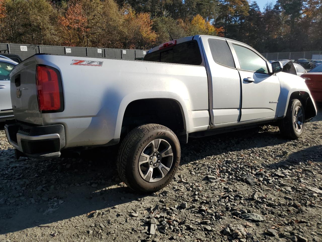 2018 Chevrolet Colorado - Image 3