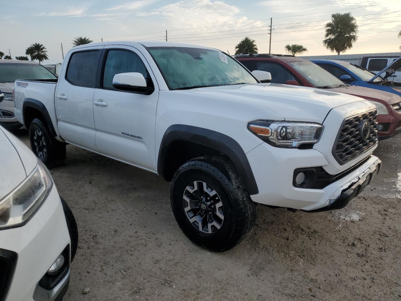 2021 Toyota Tacoma - Image 4