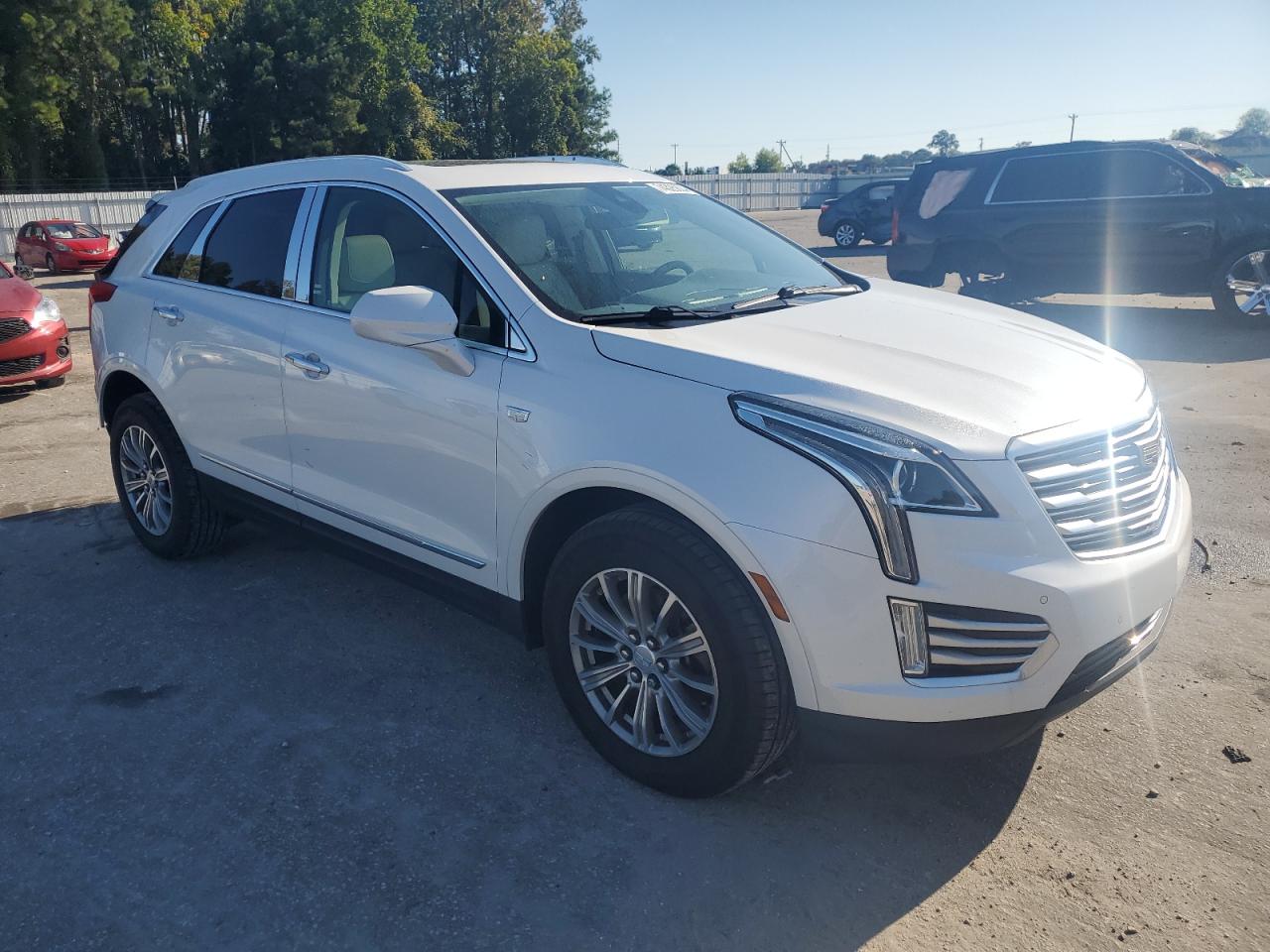 2018 Cadillac XT5 - Image 4
