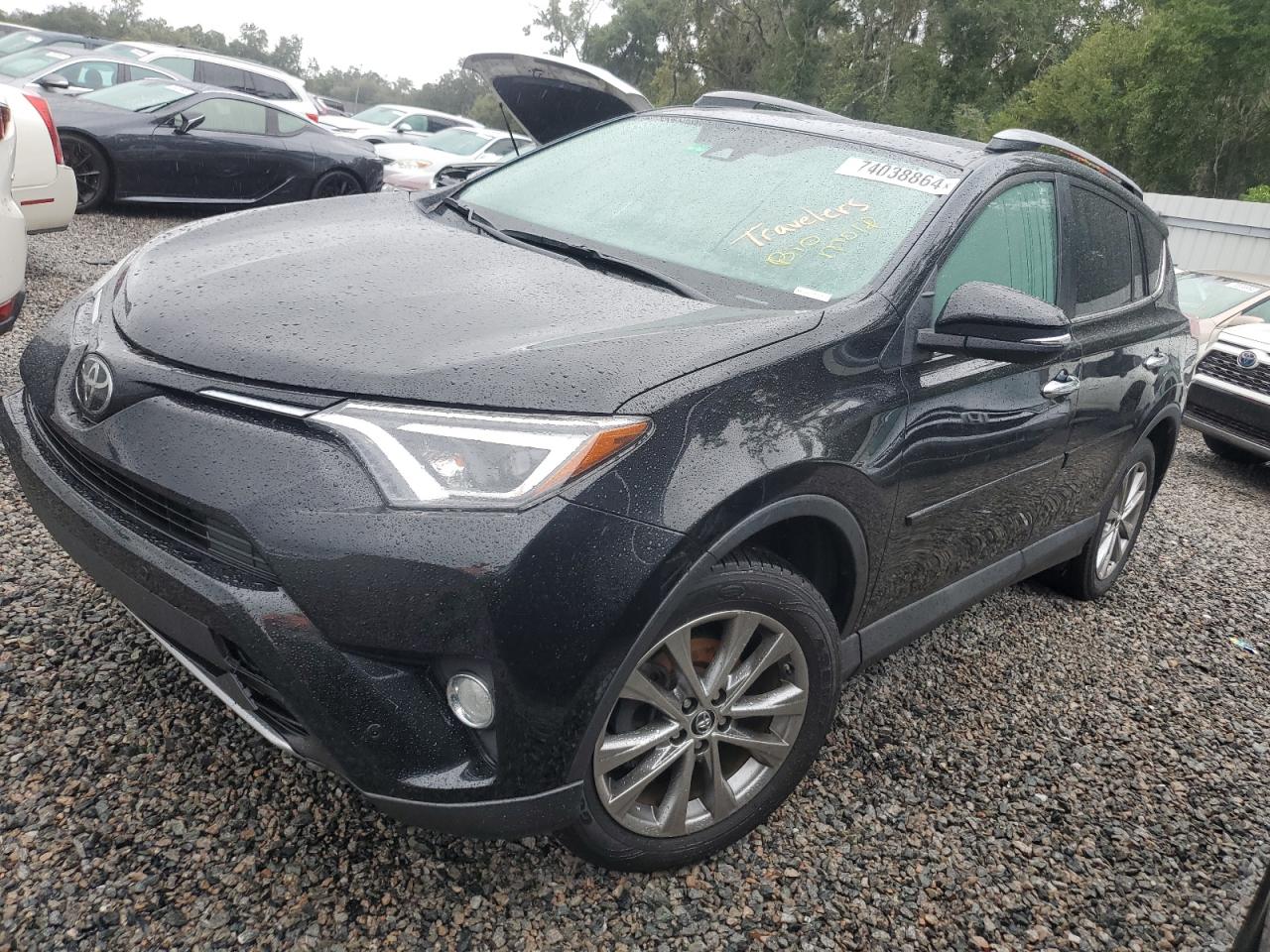 VIN 2T3DFREV7HW621557 2017 TOYOTA RAV4 no.1