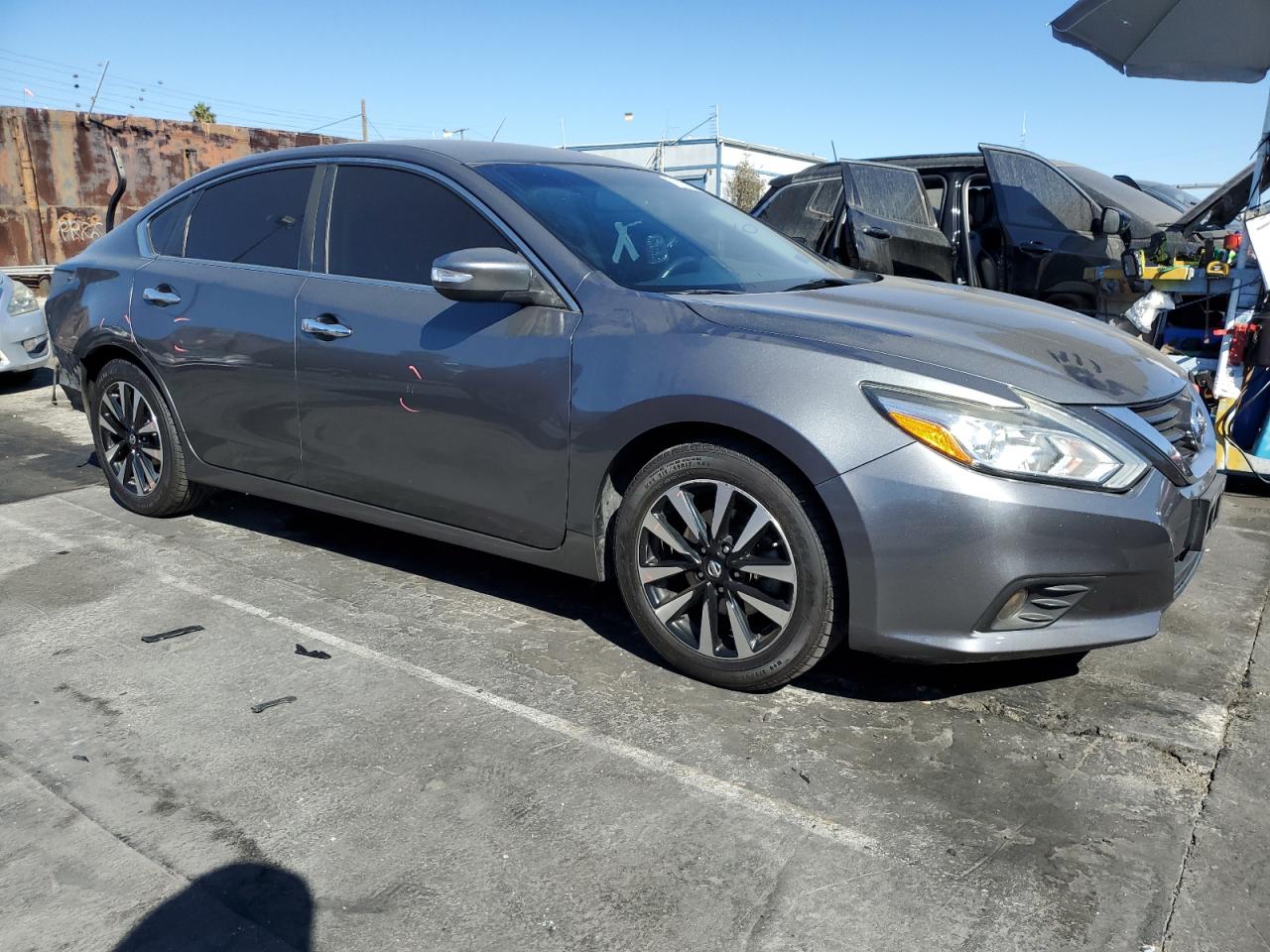 2018 Nissan Altima - Image 4