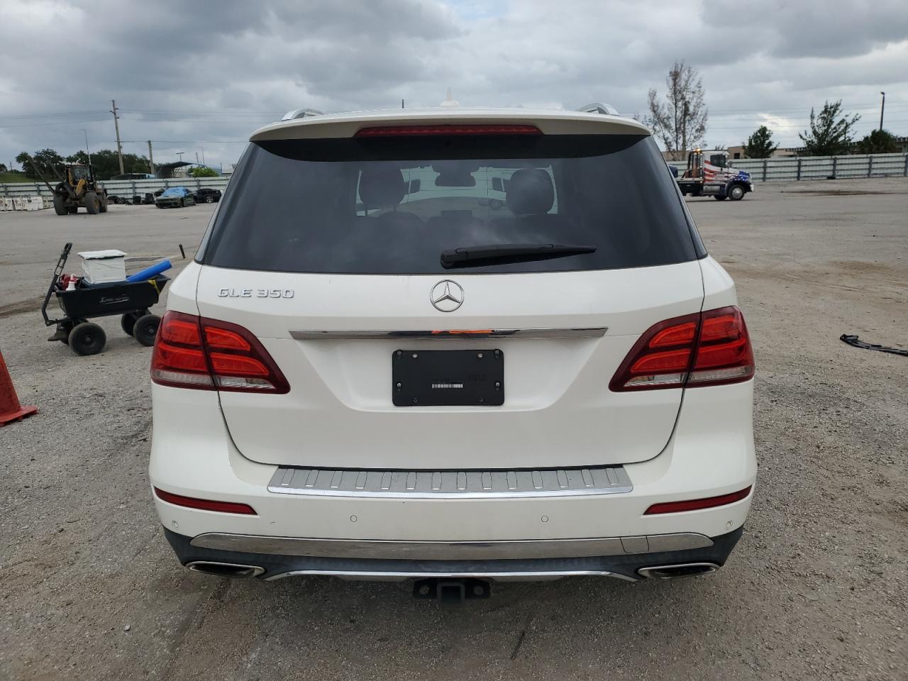 4JGDA5JB4HA831949 2017 Mercedes-Benz Gle 350