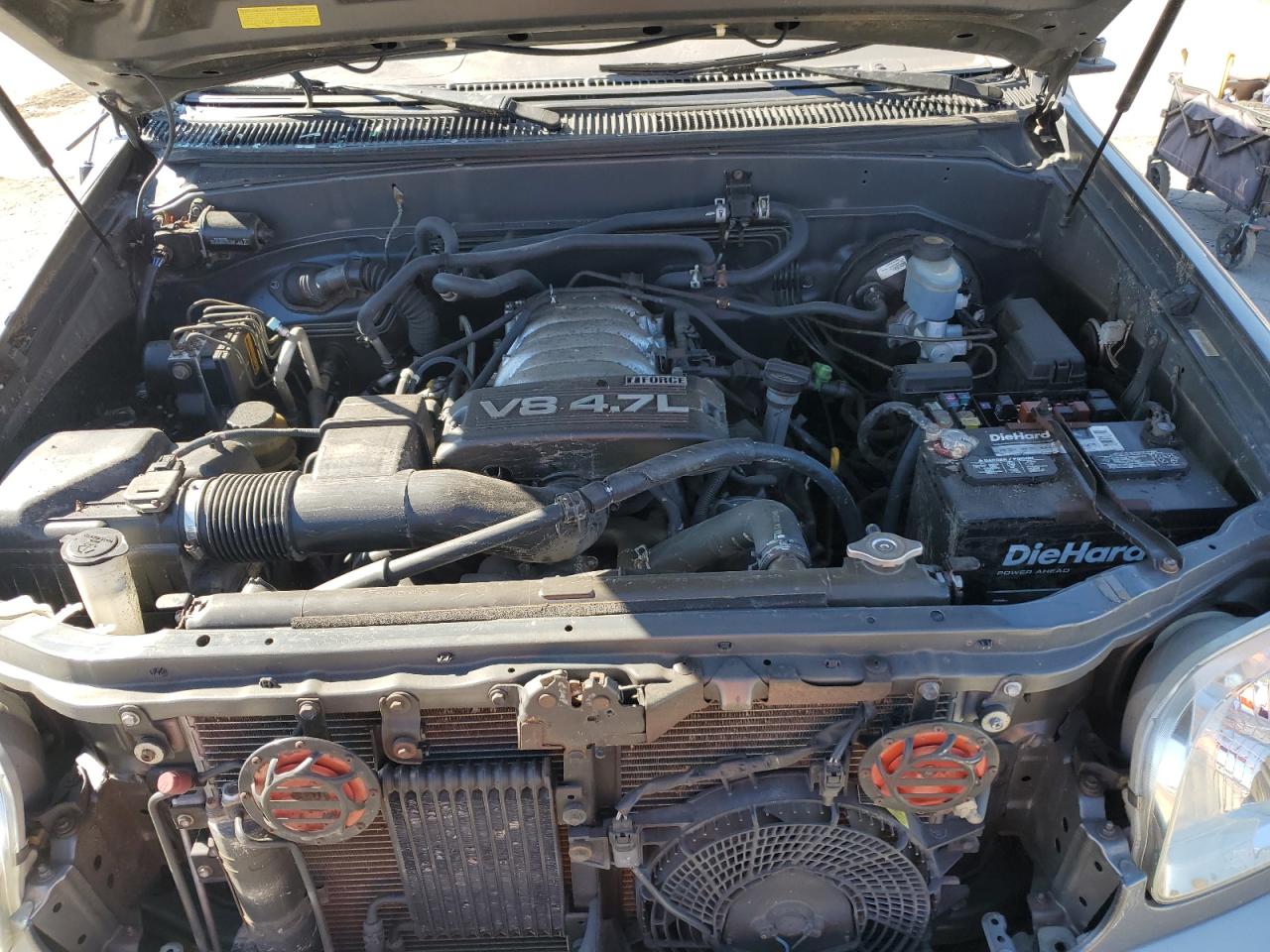 2003 Toyota Sequoia Sr5 VIN: 5TDBT44A73S183022 Lot: 74902644