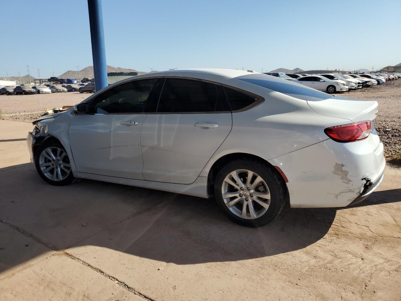 VIN 1C3CCCAB0FN690533 2015 CHRYSLER 200 no.2