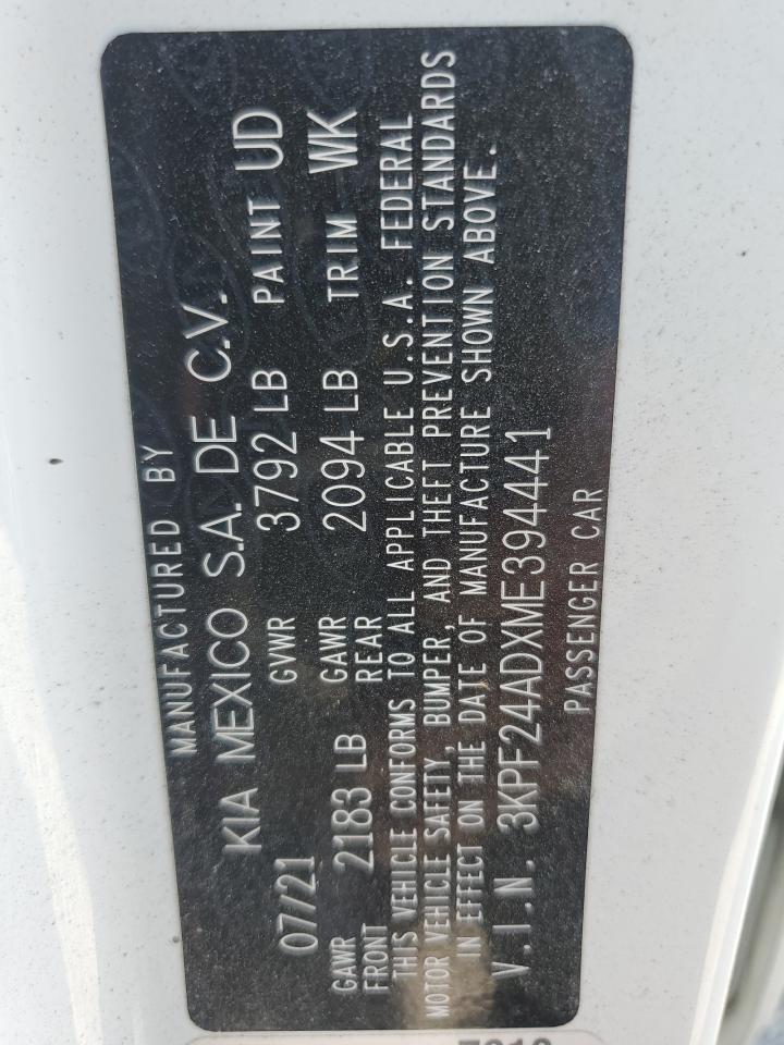 2021 Kia Forte - Image 12