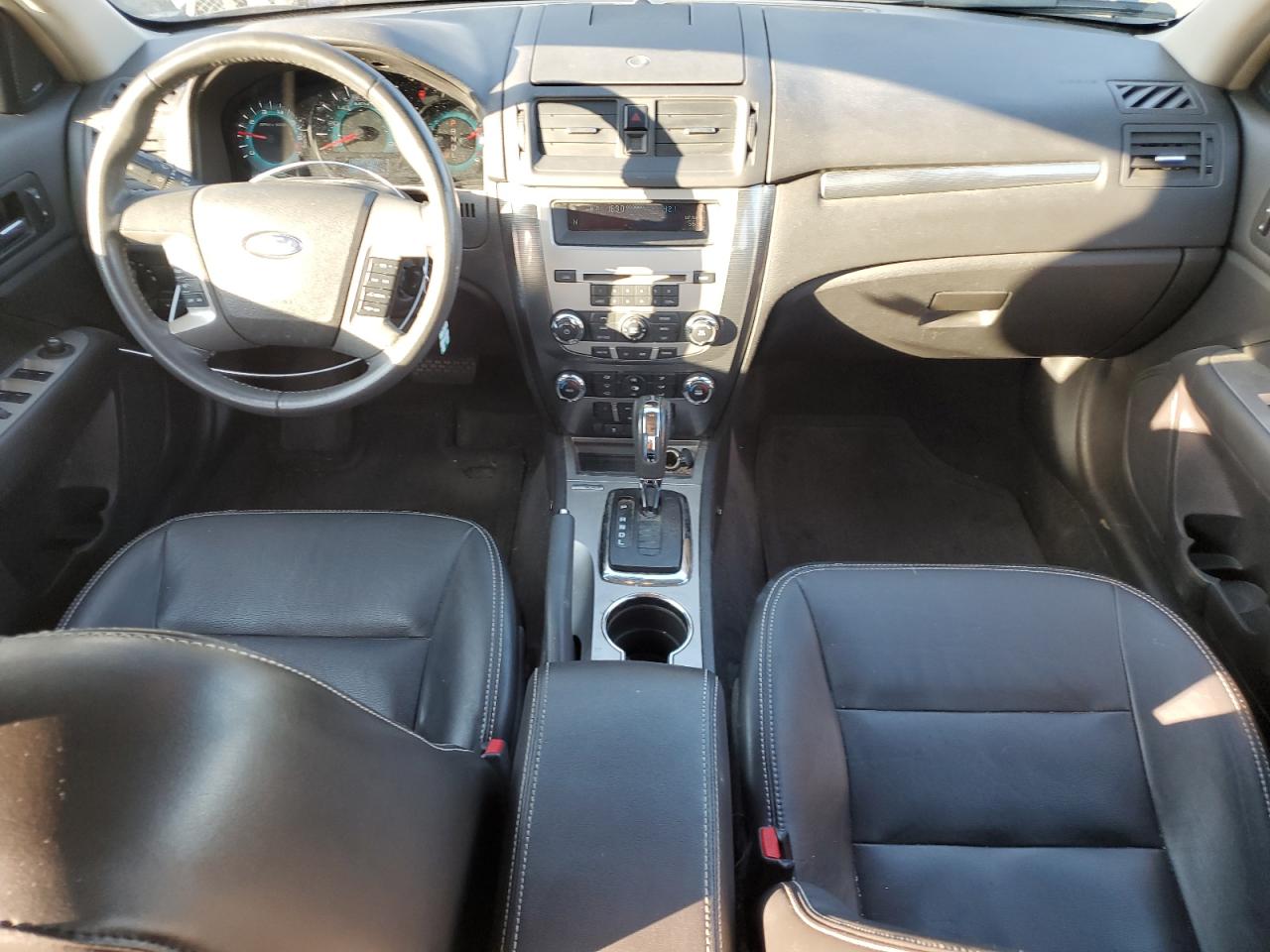 2010 Ford Fusion - Image 8
