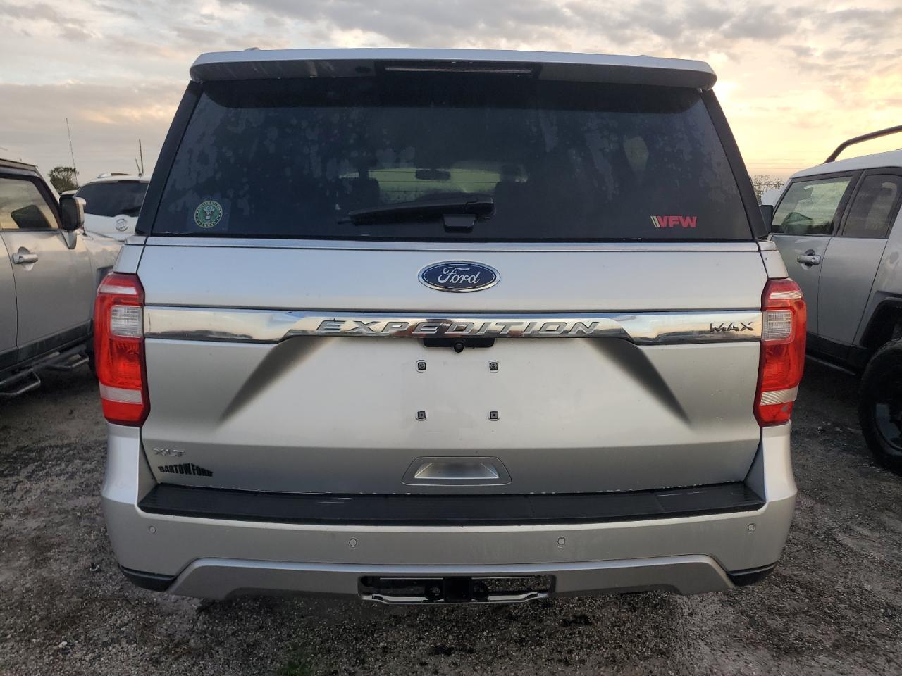 2018 Ford Expedition Max Xlt VIN: 1FMJK1HT6JEA40392 Lot: 74377674