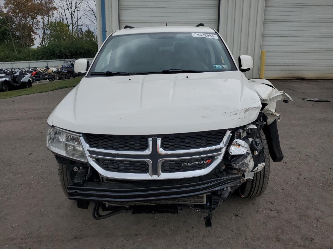 2017 Dodge Journey - Image 5