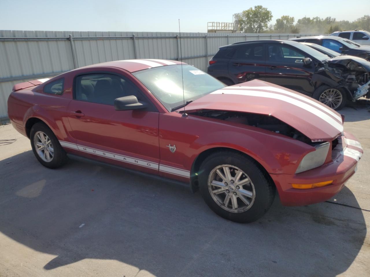 2009 Ford Mustang - Image 4