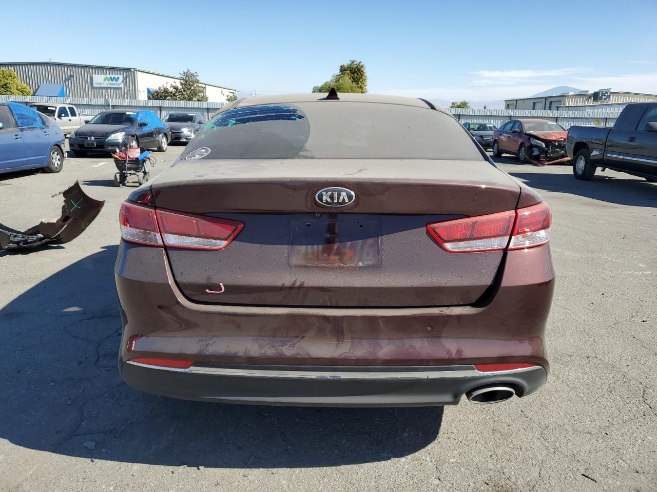 2018 Kia Optima - Image 6