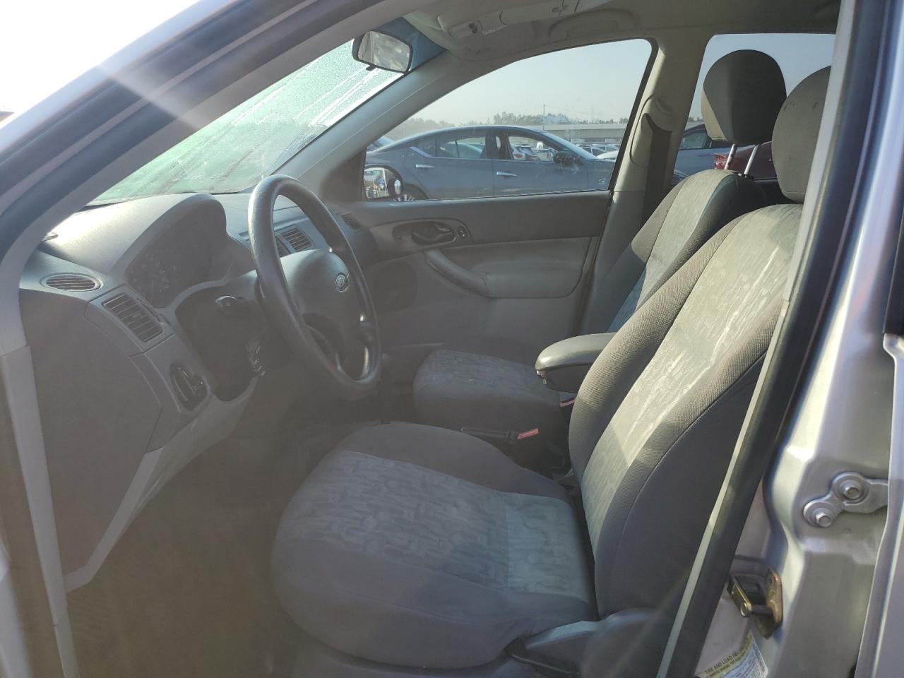 2005 Ford Focus - Image 7