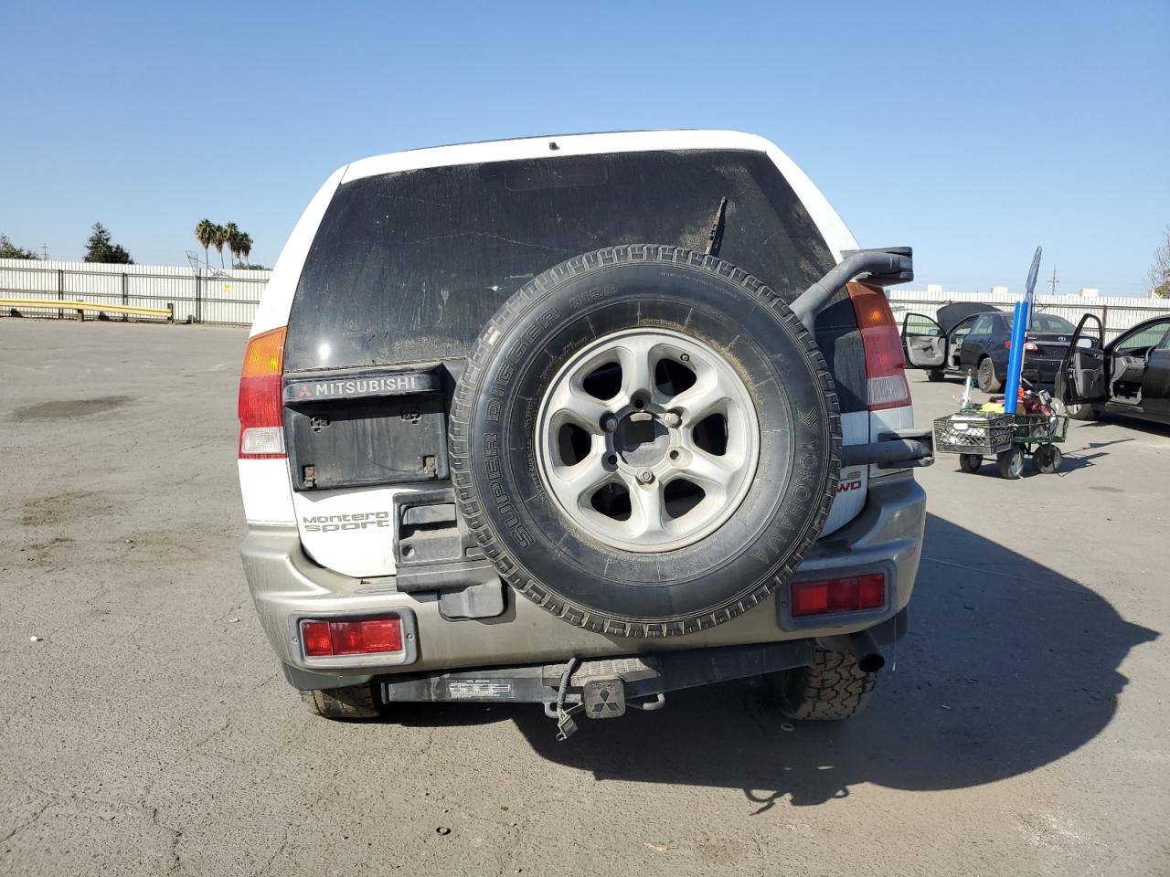 1997 Mitsubishi Montero Sport Ls VIN: JA4MT31P8VP005560 Lot: 75928354