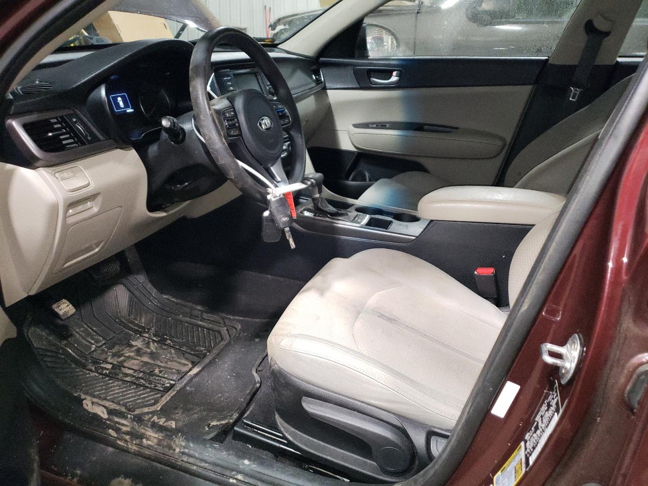 2017 Kia Optima Lx VIN: 5XXGT4L32HG156697 Lot: 75051754