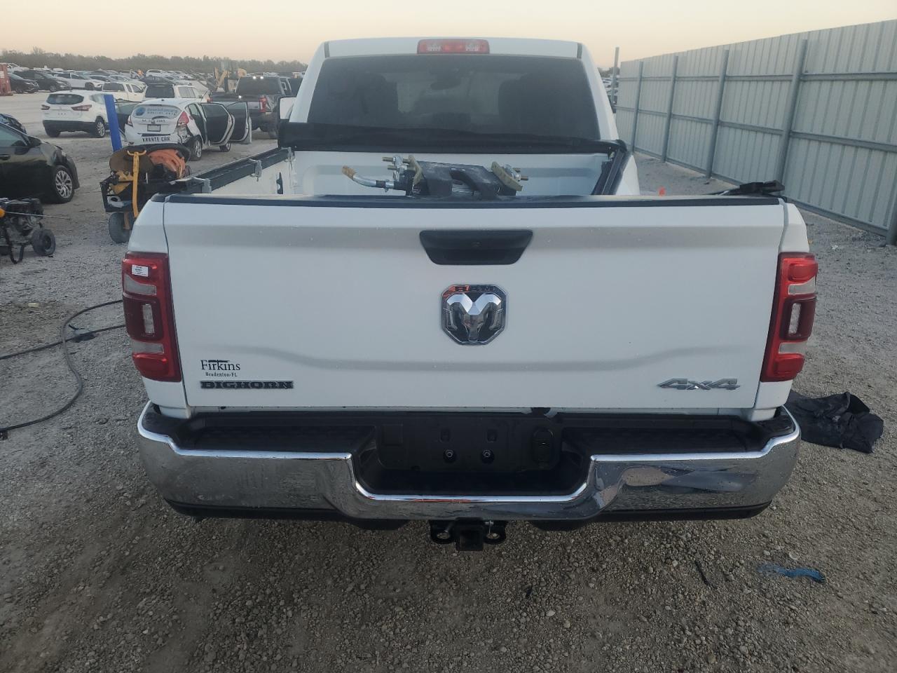 2024 Ram 2500 Big Horn VIN: 3C6UR5DJ3RG326690 Lot: 75956664