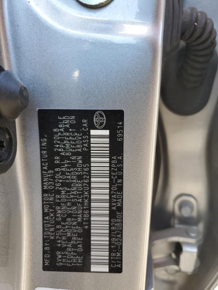 2019 Toyota Camry - Image 14