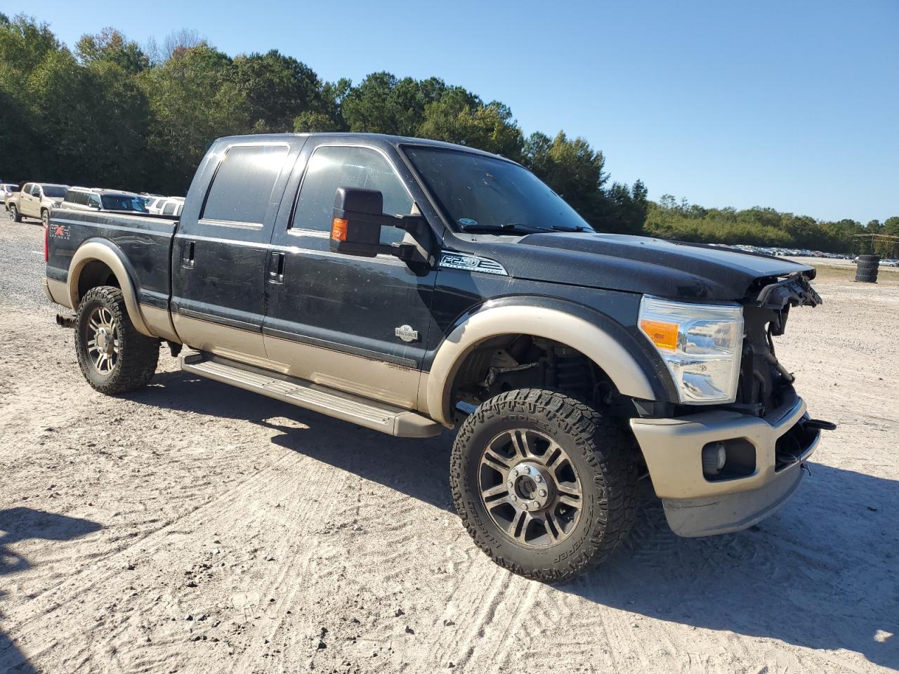 2011 Ford F250 - Image 4