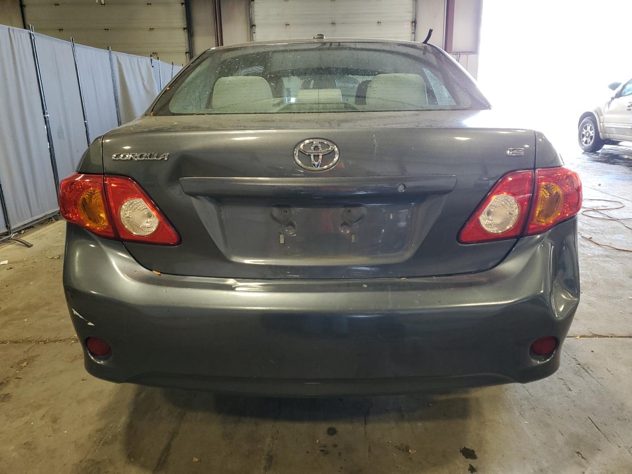 2T1BU4EE7AC516209 2010 Toyota Corolla Base