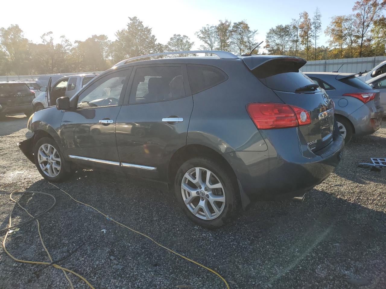 VIN JN8AS5MT8DW536122 2013 NISSAN ROGUE no.2