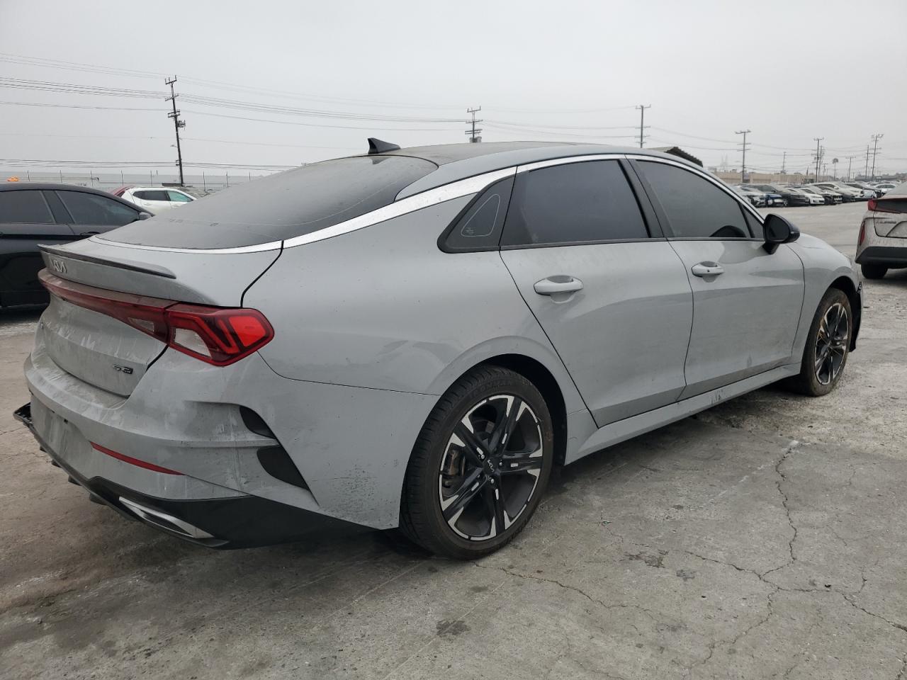 2022 Kia K5 - Image 3