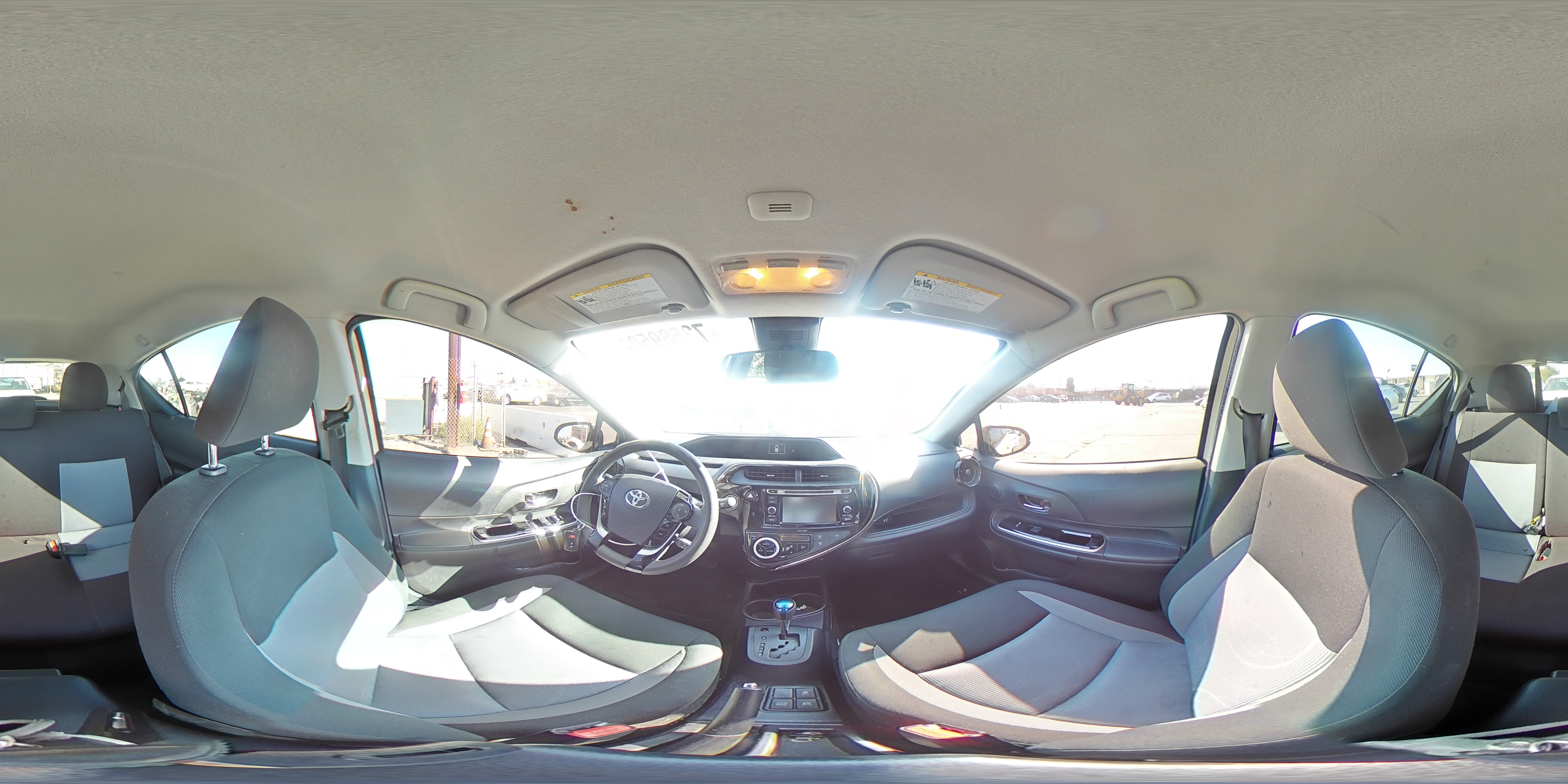 2018 Toyota Prius C VIN: JTDKDTB3XJ1599474 Lot: 73589504