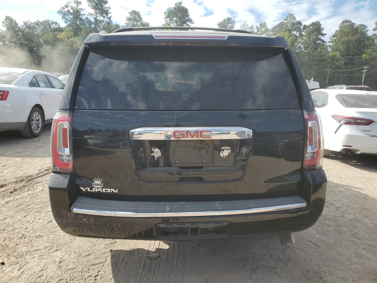 1GKS2CKJ7GR468215 2016 GMC Yukon Denali