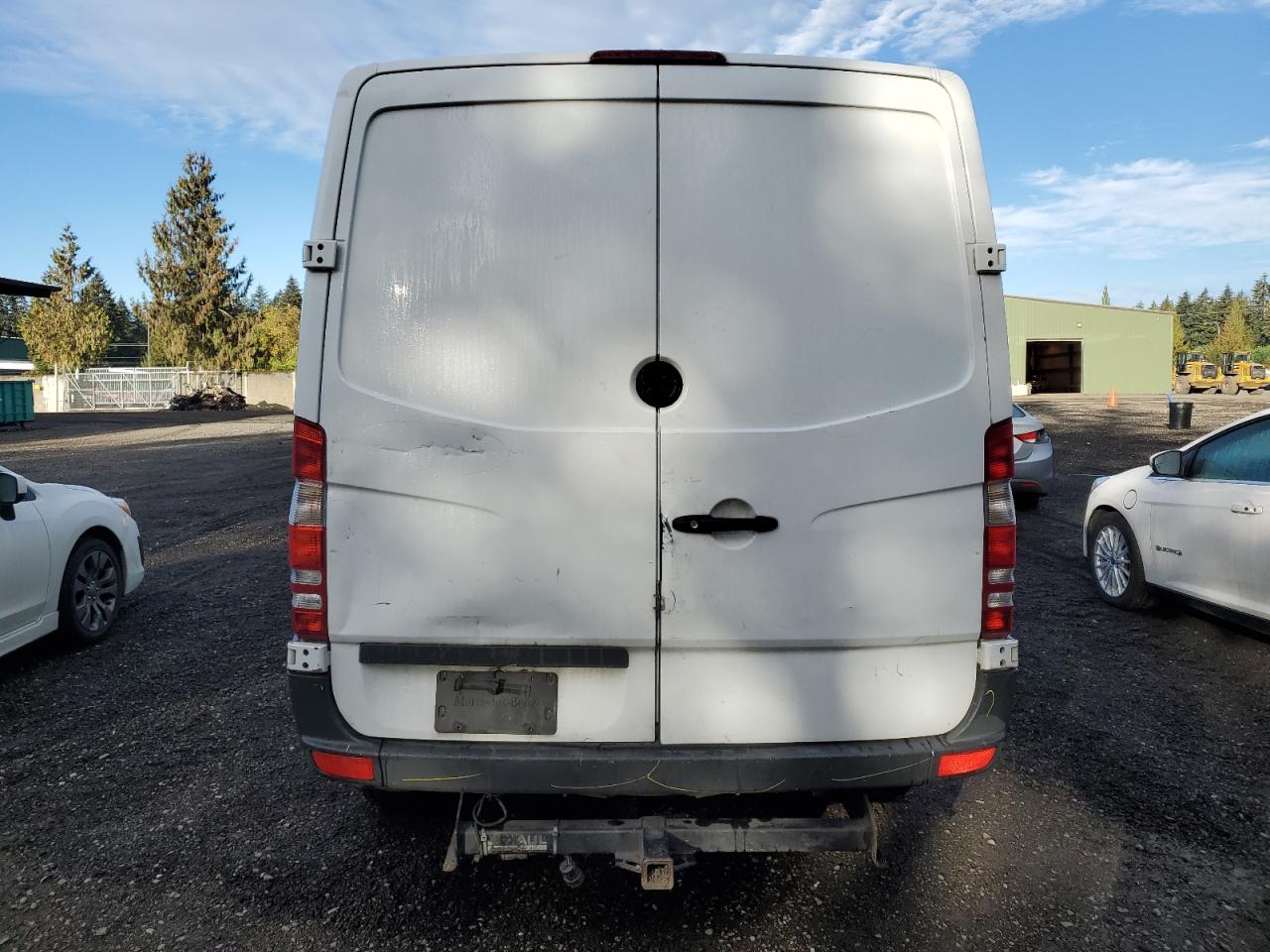 VIN WD3PE7DD6GP270593 2016 MERCEDES-BENZ SPRINTER no.6