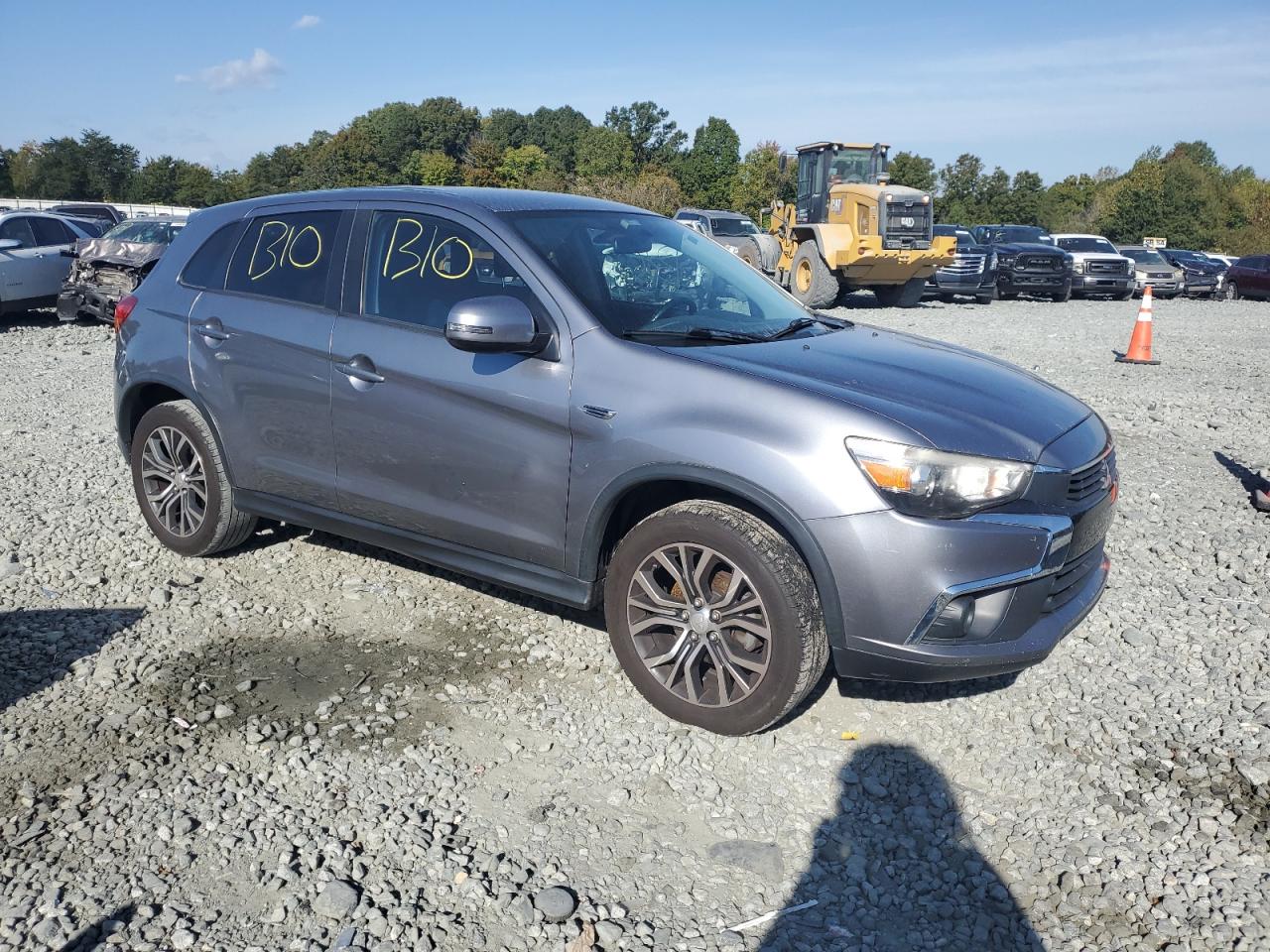 2016 Mitsubishi Outlander - Image 4