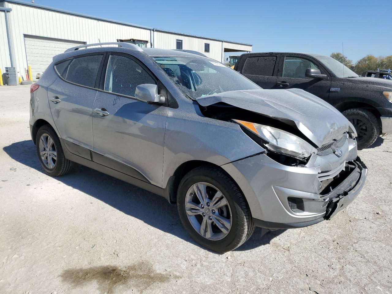 2010 Hyundai Tucson - Image 4