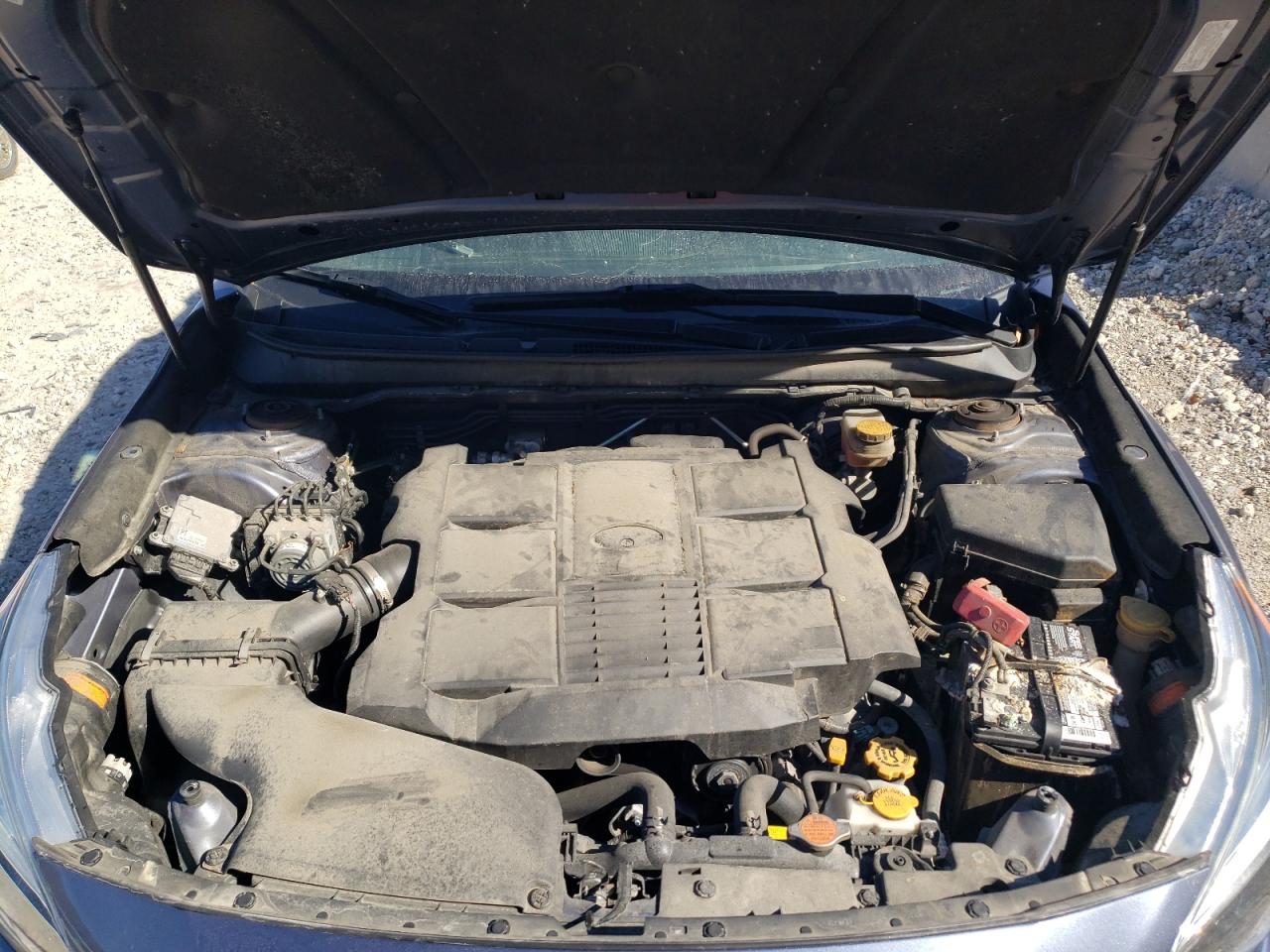 2015 Subaru Outback - Image 12