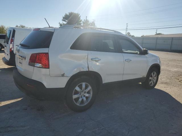  KIA SORENTO 2013 Білий